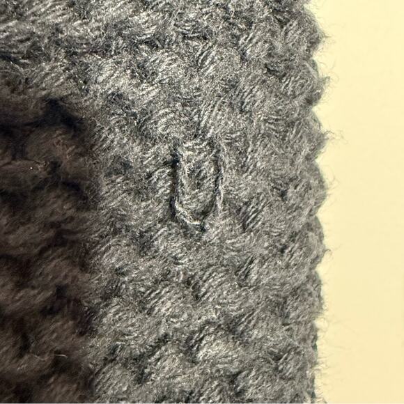 Ted Baker London black heavy cable knit sweater jacket size 2 - Picture 6 of 8